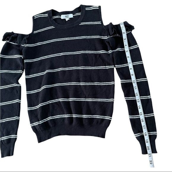 JACK by BB Dakota Cold Shoulder Sweater MEDIUM - Picture 11 of 14